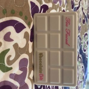 Mini too faced palette